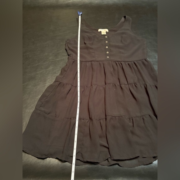 Band of Gypsies Black Buttoned Pleated Mini Dress - Picture 9 of 10